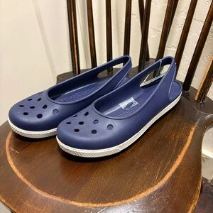 CROCS Women's Navy Crocband Airy Slingback flats Size: 8W
